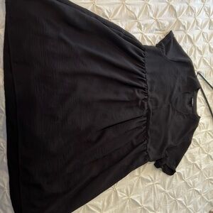 Beautiful Dress. Comfy and stylish, with pockets! New, never worn